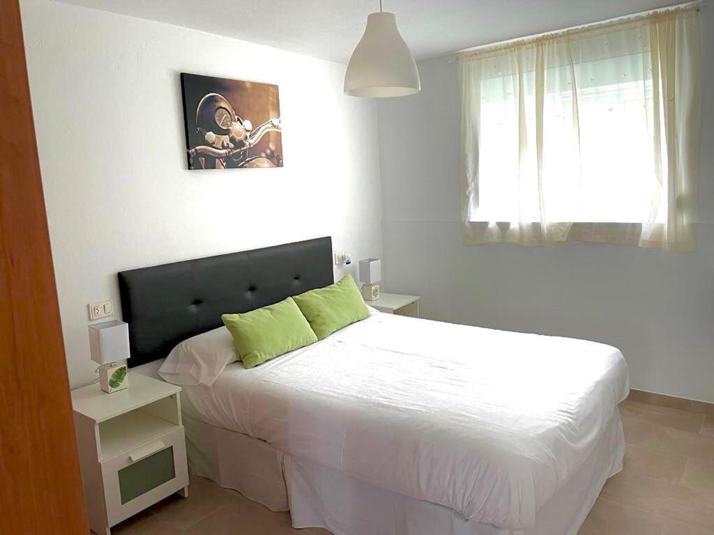 Apartamento Playa De Estorde Cee Exterior photo